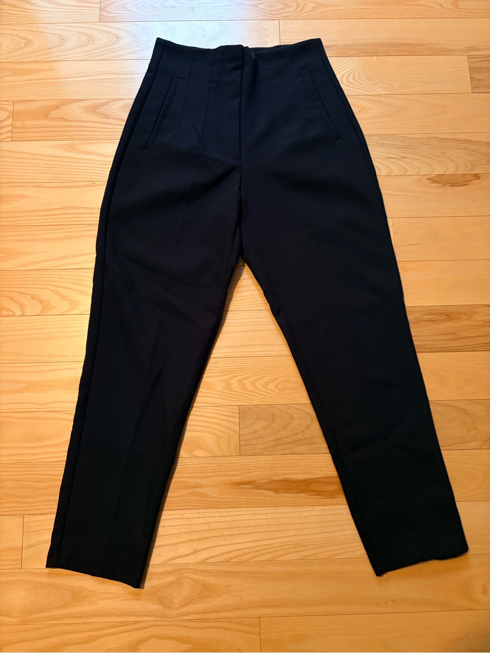 Zara Women’s Black Tailored Tapered Pants